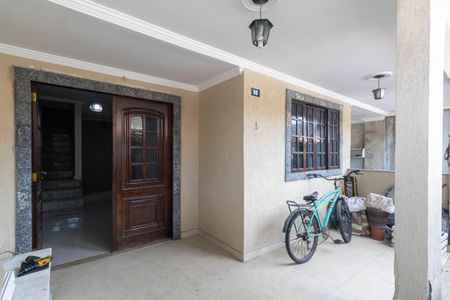 Casa para alugar com 320m², 4 quartos e 2 vagas Casa para alugar com 320m², 4 quartos e 2 vagasGaragem
