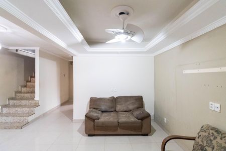Casa para alugar com 320m², 4 quartos e 2 vagas Casa para alugar com 320m², 4 quartos e 2 vagasSala
