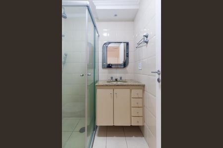 Apartamento à venda com 67m², 3 quartos e 1 vaga Apartamento à venda com 67m², 3 quartos e 1 vagaBanheiro da Suíte