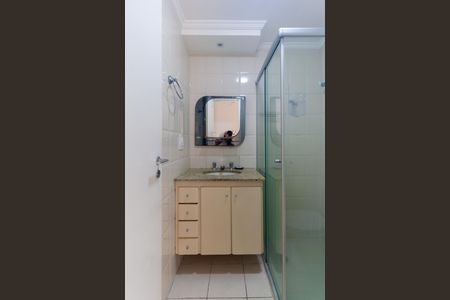 Apartamento à venda com 67m², 3 quartos e 1 vaga Apartamento à venda com 67m², 3 quartos e 1 vagaBanheiro Social
