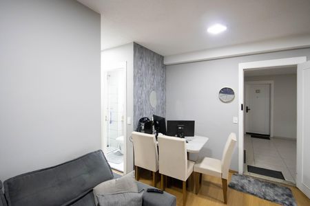Apartamento à venda com 40m², 2 quartos e sem vaga Apartamento à venda com 40m², 2 quartos e sem vagaSala
