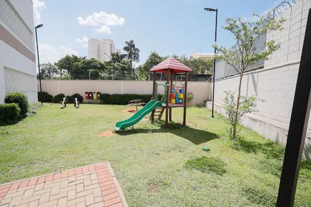 Apartamento à venda com 40m², 2 quartos e sem vaga Apartamento à venda com 40m², 2 quartos e sem vagaÁrea comum - Playground
