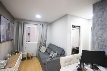 Apartamento à venda com 40m², 2 quartos e sem vaga Apartamento à venda com 40m², 2 quartos e sem vagaSala