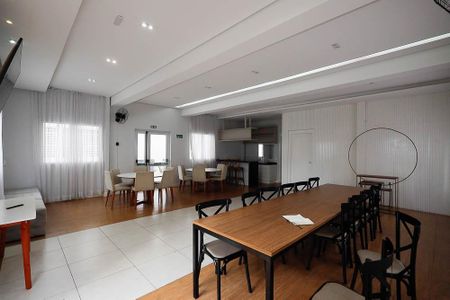 Apartamento à venda com 40m², 2 quartos e sem vaga Apartamento à venda com 40m², 2 quartos e sem vagaÁrea comum - Salão de festas
