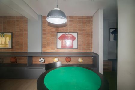 Apartamento à venda com 40m², 2 quartos e sem vaga Apartamento à venda com 40m², 2 quartos e sem vagaSalão de jogos