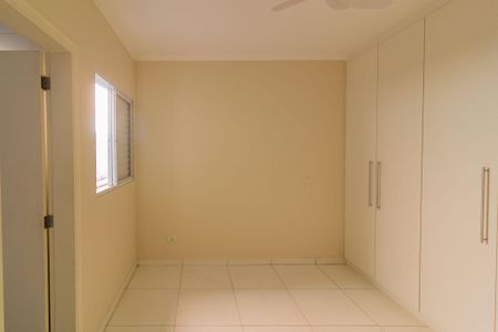 Suíte de casa para alugar com 1 quarto, 33m² em Jardim Niteroi, São Paulo