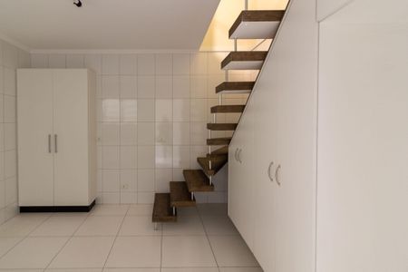 Casa para alugar com 33m², 1 quarto e sem vaga Casa para alugar com 33m², 1 quarto e sem vagaCozinha integrada