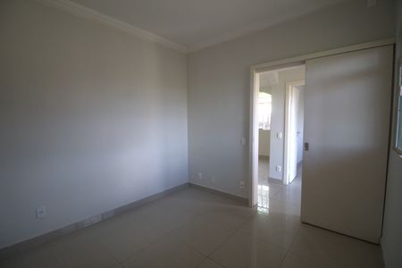 Apartamento à venda com 72m², 2 quartos e 1 vaga