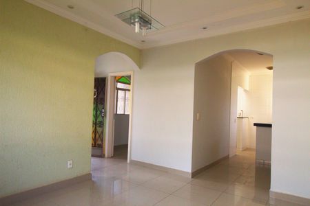Apartamento à venda com 72m², 2 quartos e 1 vaga