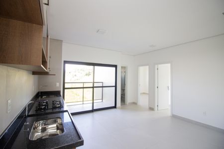Apartamento para alugar com 80m², 3 quartos e 1 vaga Apartamento para alugar com 80m², 3 quartos e 1 vagaCozinha e Área de Serviço