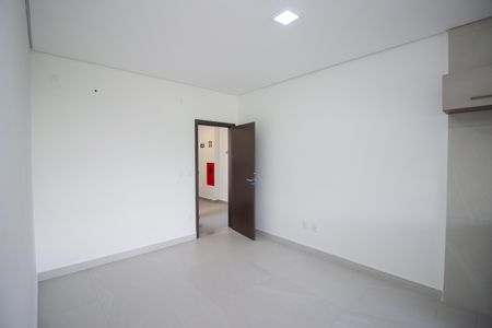 Sala de apartamento para alugar com 3 quartos, 80m² em Cabral, Contagem