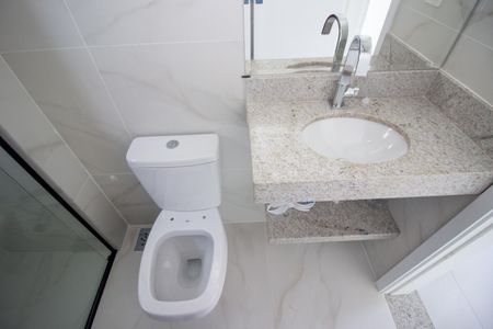 Apartamento para alugar com 80m², 3 quartos e 1 vaga Apartamento para alugar com 80m², 3 quartos e 1 vagaBanheiro da Suíte