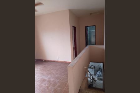 Sala de casa para alugar com 2 quartos, 78m² em Cordovil, Rio de Janeiro