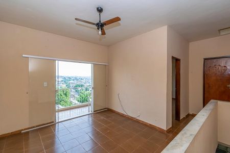 Sala de casa para alugar com 2 quartos, 78m² em Cordovil, Rio de Janeiro