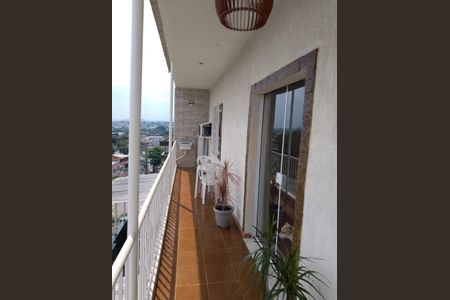 Varanda de casa para alugar com 2 quartos, 78m² em Cordovil, Rio de Janeiro