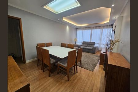 Apartamento para alugar com 89m², 2 quartos e 1 vaga Apartamento para alugar com 89m², 2 quartos e 1 vagaFoto 04