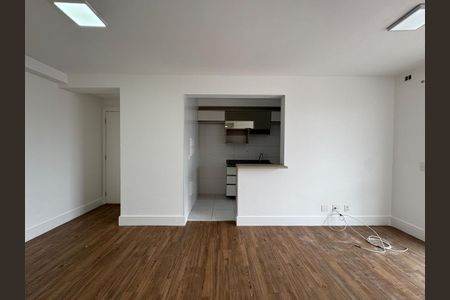 Foto 03 de apartamento para alugar com 3 quartos, 72m² em Vila Santa Catarina, São Paulo