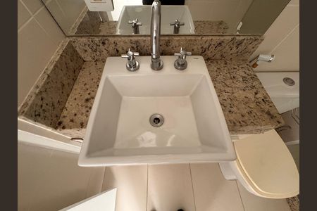 Apartamento à venda com 160m², 2 quartos e 2 vagas Apartamento à venda com 160m², 2 quartos e 2 vagasBanheiro Social