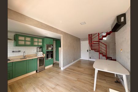 Sala de apartamento para alugar com 2 quartos, 160m² em Barra da Tijuca, Rio de Janeiro