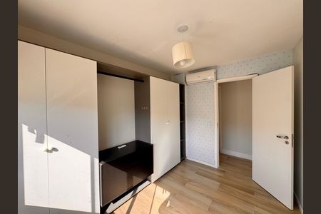 Apartamento à venda com 160m², 2 quartos e 2 vagas Apartamento à venda com 160m², 2 quartos e 2 vagasQuarto