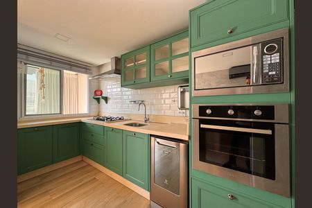 Apartamento à venda com 160m², 2 quartos e 2 vagas Apartamento à venda com 160m², 2 quartos e 2 vagasCozinha e Área de Serviço