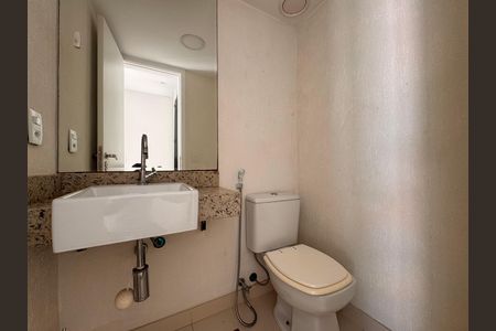 Apartamento à venda com 160m², 2 quartos e 2 vagas Apartamento à venda com 160m², 2 quartos e 2 vagasLavabo