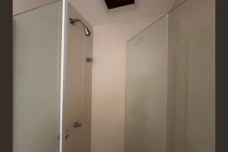 Apartamento à venda com 160m², 2 quartos e 2 vagas Apartamento à venda com 160m², 2 quartos e 2 vagasBanheiro Social