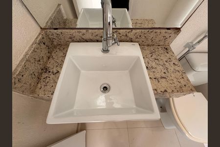 Apartamento à venda com 160m², 2 quartos e 2 vagas Apartamento à venda com 160m², 2 quartos e 2 vagasLavabo