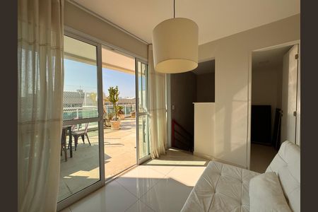 Apartamento à venda com 160m², 2 quartos e 2 vagas Apartamento à venda com 160m², 2 quartos e 2 vagasSala (Segundo Andar)