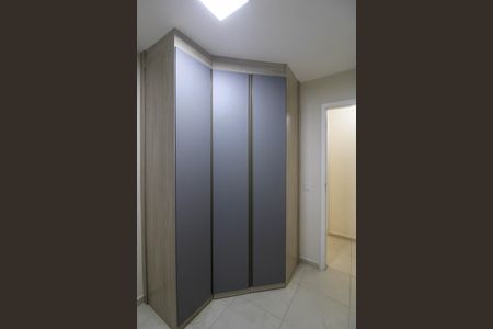 Apartamento à venda com 73m², 3 quartos e 2 vagas Apartamento à venda com 73m², 3 quartos e 2 vagasQuarto 1