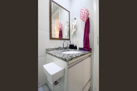 Apartamento à venda com 73m², 3 quartos e 2 vagas Apartamento à venda com 73m², 3 quartos e 2 vagasBanheiro