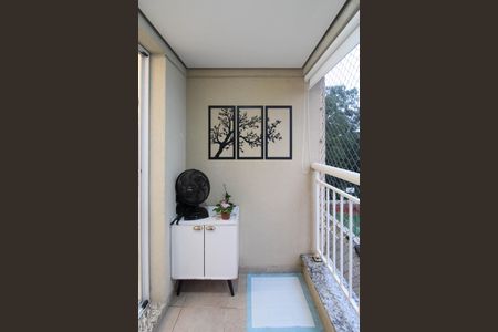 Apartamento à venda com 73m², 3 quartos e 2 vagas Apartamento à venda com 73m², 3 quartos e 2 vagasVaranda