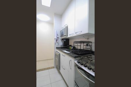 Apartamento à venda com 73m², 3 quartos e 2 vagas Apartamento à venda com 73m², 3 quartos e 2 vagasCozinha