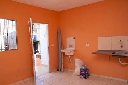 Casa para alugar com 1 quarto, 40m² em Parque Colonial, São Paulo