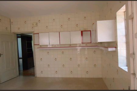Foto 13 de casa para alugar com 2 quartos, 280m² em Jardim Petropolis, São Paulo