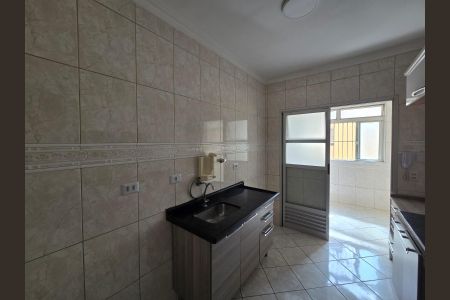 Cozinha  de apartamento para alugar com 3 quartos, 78m² em C Brasil (jd P Dutra, Guarulhos