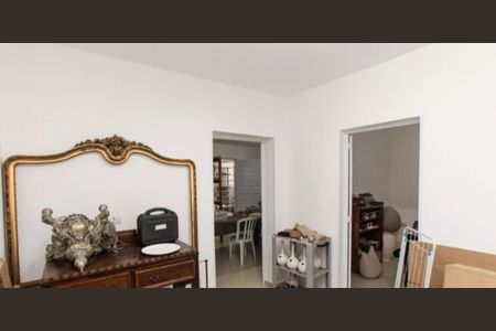 Casa para alugar com 220m², 4 quartos e sem vaga Casa para alugar com 220m², 4 quartos e sem vagaFoto 08