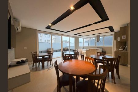 Apartamento à venda com 107m², 3 quartos e 2 vagas Apartamento à venda com 107m², 3 quartos e 2 vagasÁrea comum - Salão de festas