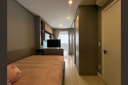 Apartamento à venda com 107m², 3 quartos e 2 vagas Apartamento à venda com 107m², 3 quartos e 2 vagasSuíte