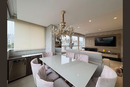 Sala de apartamento à venda com 3 quartos, 107m² em Centro, Canoas