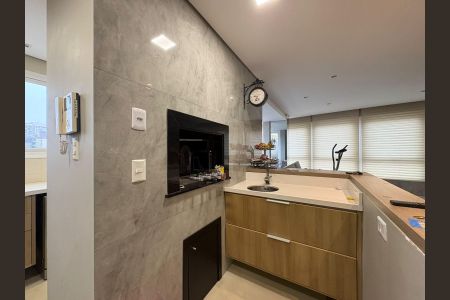 Apartamento à venda com 107m², 3 quartos e 2 vagas Apartamento à venda com 107m², 3 quartos e 2 vagasCozinha - Armários