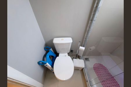 Apartamento à venda com 107m², 3 quartos e 2 vagas Apartamento à venda com 107m², 3 quartos e 2 vagasBanheiro suíte/americana