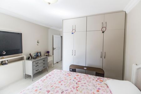 Apartamento para alugar com 162m², 3 quartos e 2 vagasSuíte