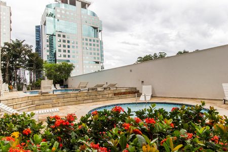 Apartamento para alugar com 162m², 3 quartos e 2 vagasPiscina