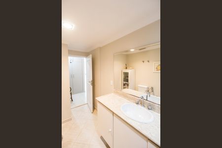 Apartamento para alugar com 162m², 3 quartos e 2 vagasBanheiro da Suíte
