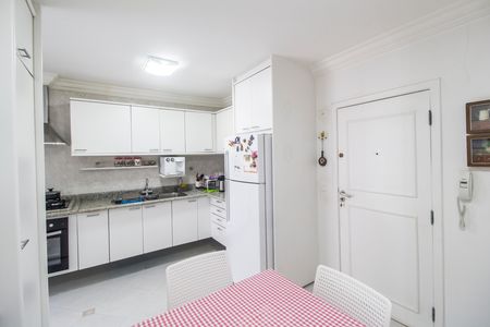 Apartamento para alugar com 162m², 3 quartos e 2 vagasCozinha
