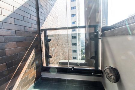 Apartamento para alugar com 162m², 3 quartos e 2 vagasVaranda