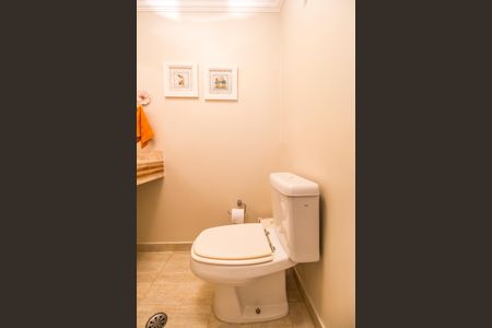 Apartamento para alugar com 162m², 3 quartos e 2 vagasLavabo