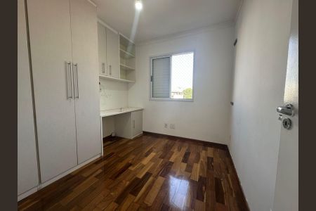 Quarto de apartamento para alugar com 3 quartos, 74m² em Vila Invernada, São Paulo