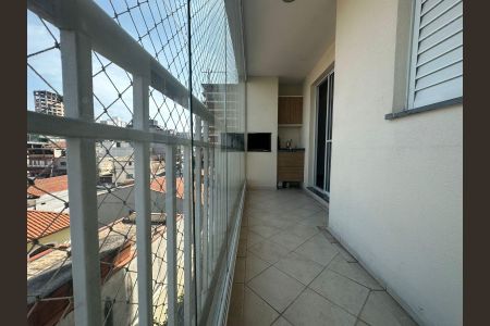 Apartamento para alugar com 74m², 3 quartos e 2 vagasVaranda